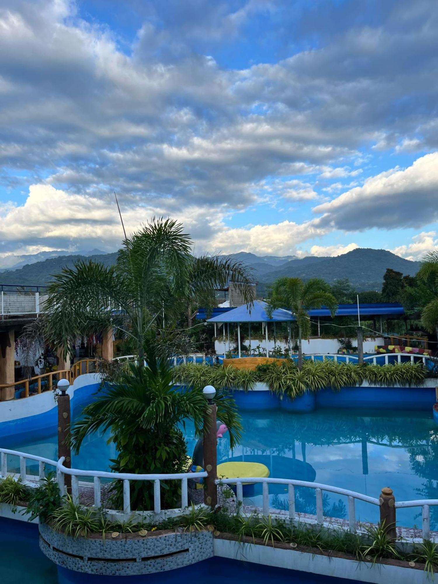 Isla Paraiso Resort-Hotel Sison Exteriér fotografie
