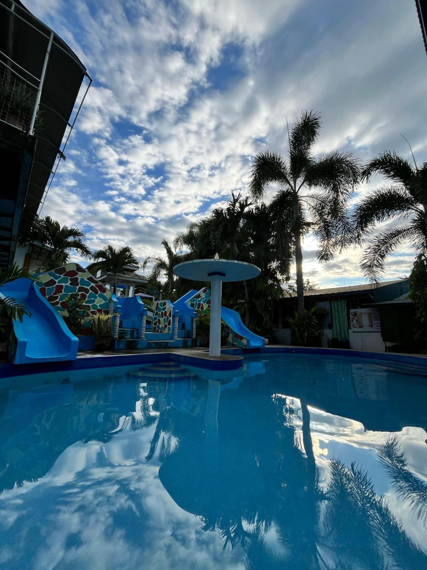 Isla Paraiso Resort-Hotel Sison Exteriér fotografie